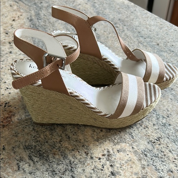 Kelly & Katie Brown and White Wedge Sandals with Crisscross Straps - Picture 1 of 4